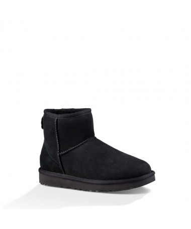 BOTAS UGG CLASSIC MINI II BLACK.