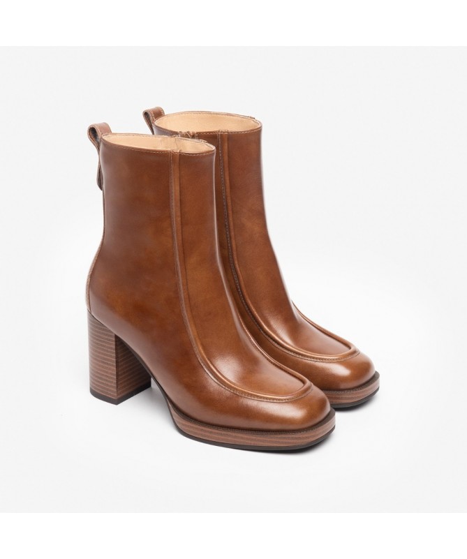 NEROGIARDINI BOTIN I308193D 400 MANOLETE CUOIO.