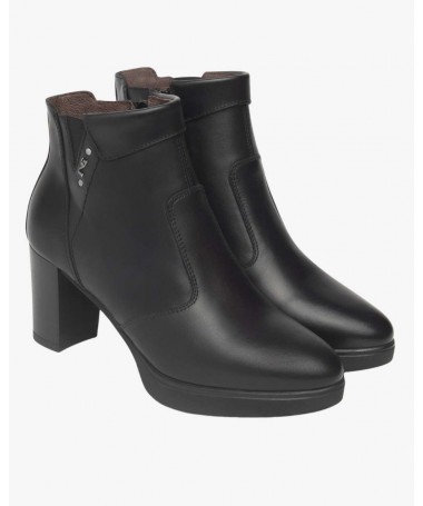 NEROGIARDINI BOTIN I513800D 100 GUANTO NERO.