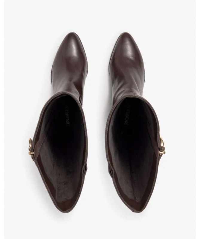 REGARDE LE CIEL BOTA TAYLOR CASTAGNO.