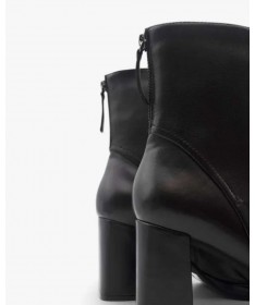 REGARDE LE CIEL BOTIN ANALISA BLACK.