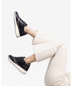 CARMELA 16244203 DEPORTIVA PIEL NEGRO.