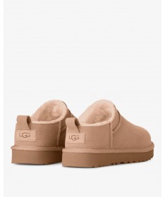 UGG ABOTINADO-ZUECO CLASSIC-MICRO SAND.