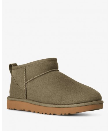 UGG BOTIN CLASSIC ULTRA MINI MOSS-GREEN AMPHORA.
