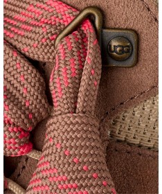 UGG BOTIN 1144032 LOWMEL ROCKY OAK.