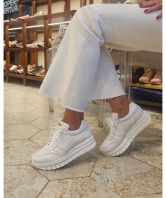 LINDSEY MILANO SNOW DEPORTIVA SNEAKER.