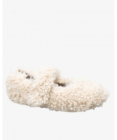 VERBENAS ZAPATILLA MODELO YINA MERINO CRUDO.