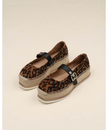 GAIMO MERCEDES MODELO IRENE BROWN + LEOPARDO.