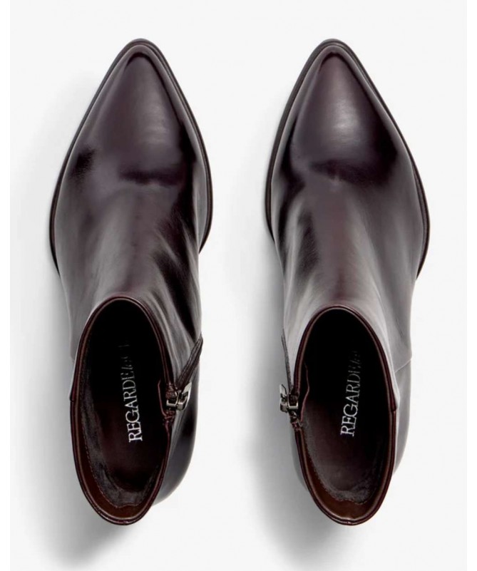 REGARDE LE CIEL BOTIN EITHER CASTAGNO.