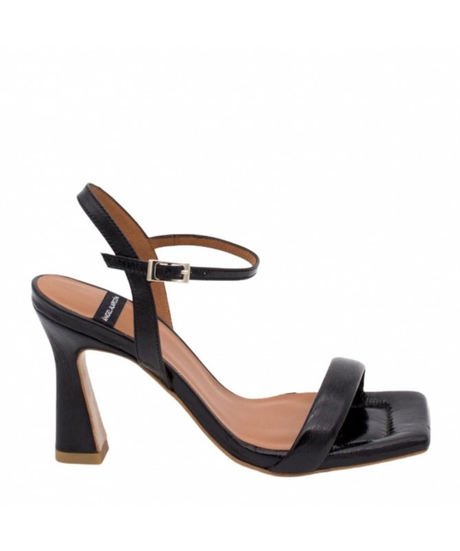 ANGEL ALARCON 23053 NEGRO CAROLE SANDALIA.