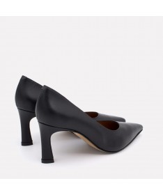 ANGEL ALARCON SALON 24546 HARIAH NAPA VOLGA NEGRO.