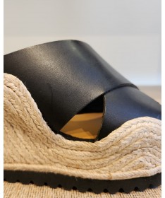 CASTELLER 93-37-625 ZUECO VAQUETA C/ NEGRO.